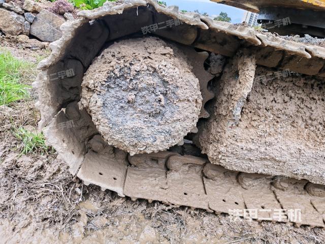 左導(dǎo)向輪（行走機(jī)構(gòu)）