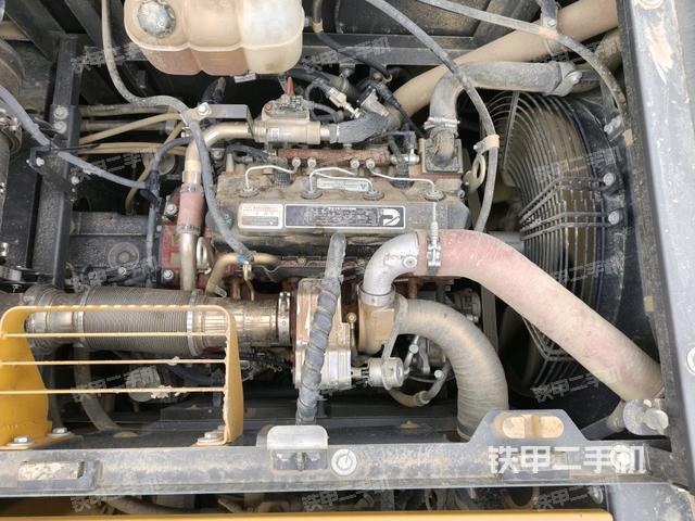 發(fā)動機室（上車部件）