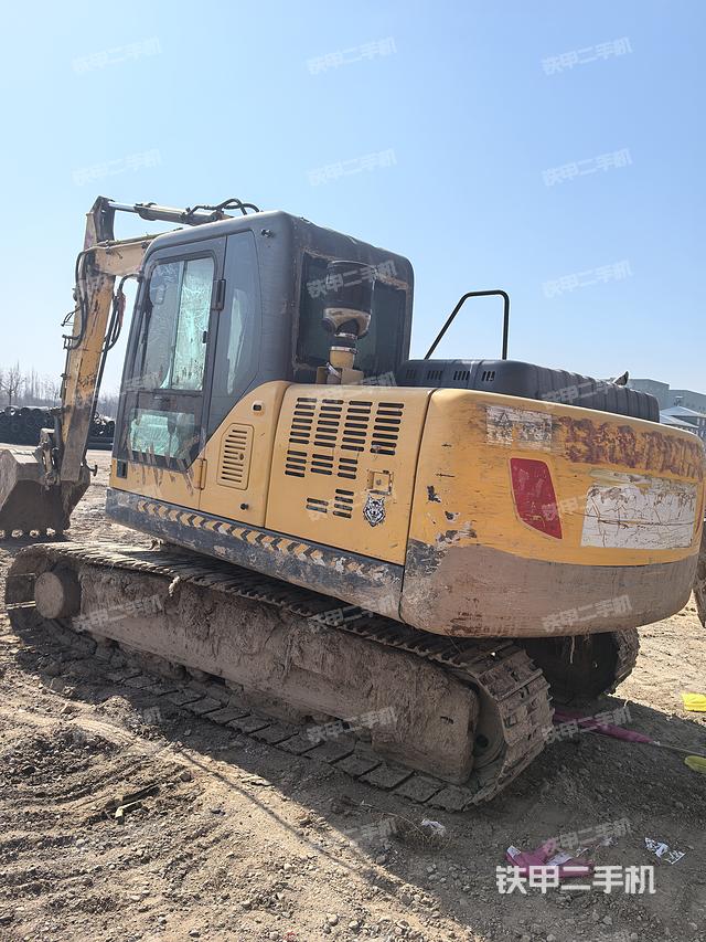 單側(cè)履帶整體（整機(jī)外觀）