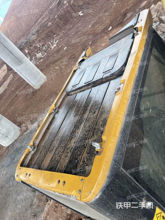 水箱+風扇特寫(上車部件) 水箱+風扇特寫(上車部件)