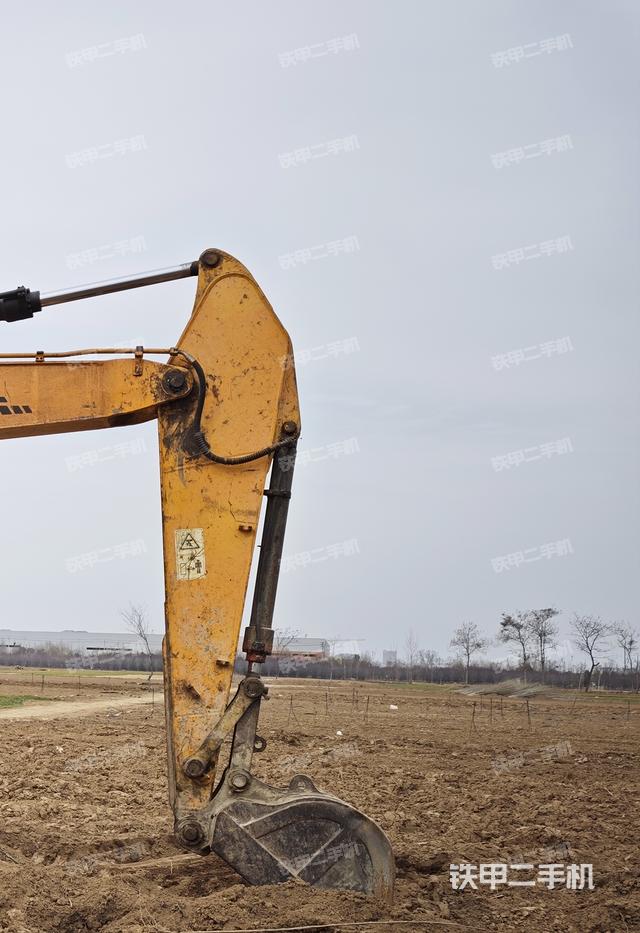 小臂整體右前（工作和回轉(zhuǎn)裝置）