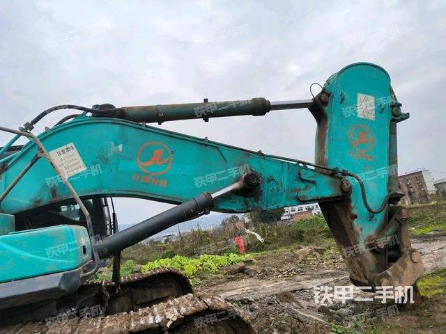 大臂整體?右側(cè)(工作和回轉(zhuǎn)裝置) 大臂整體?右側(cè)(工作和回轉(zhuǎn)裝置)