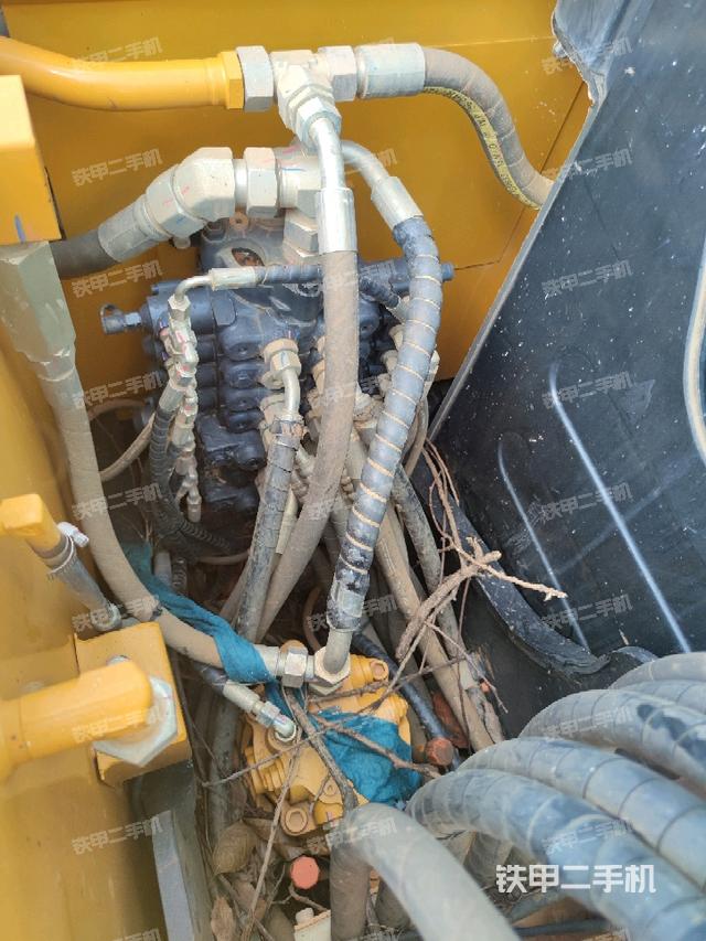 回转马达(上车部件) 回转马达(上车部件)