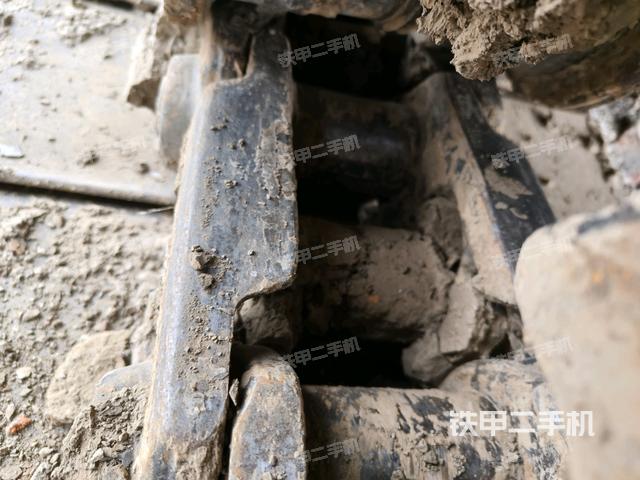 左導向輪（行走機構(gòu)）