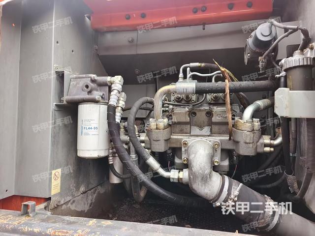 液壓泵室（大件艙室）