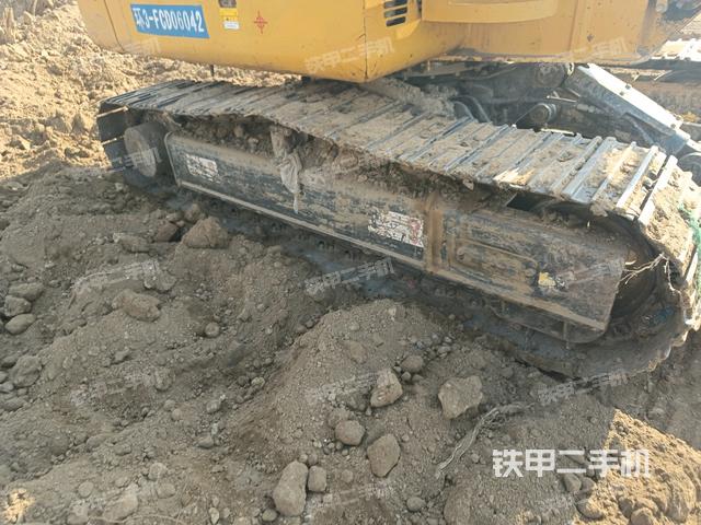 左側(cè)行走馬達(dá)蓋板（行走機(jī)構(gòu)）