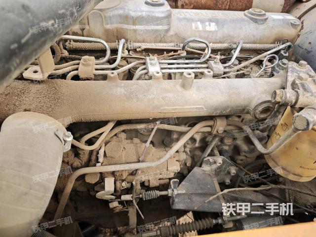 氣門室蓋螺絲特寫（上車部件）