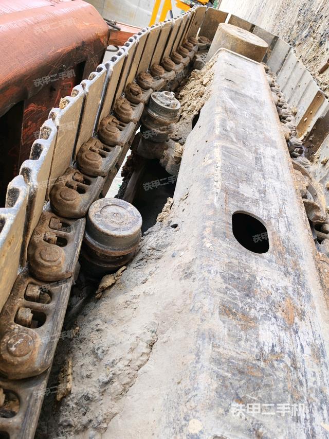 左托鏈輪和鏈筋(行走機構(gòu)) 左托鏈輪和鏈筋(行走機構(gòu))