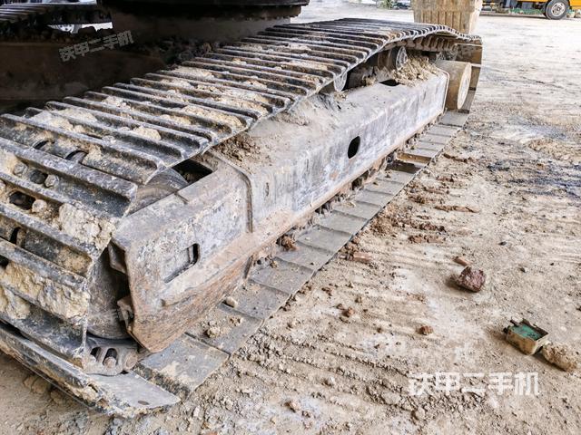 左側(cè)履帶整體?(行走機構(gòu)) 左側(cè)履帶整體?(行走機構(gòu))