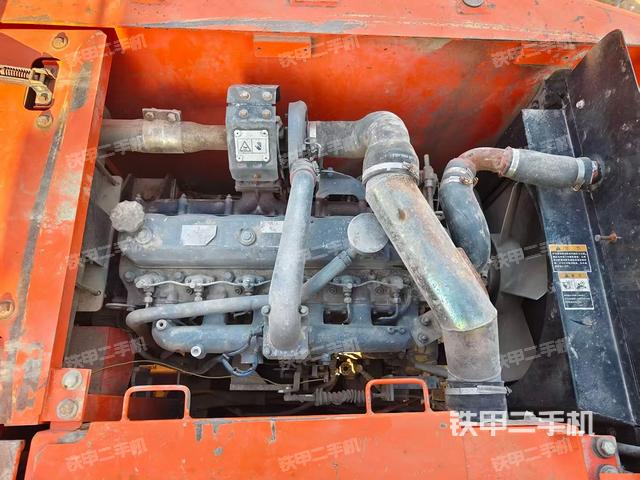 發(fā)動機整體俯視（整機外觀）