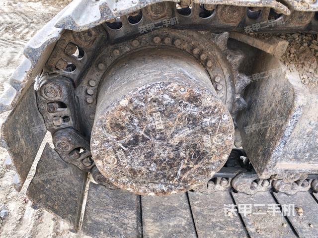 右驅(qū)動輪(行走機構(gòu)) 右驅(qū)動輪(行走機構(gòu))