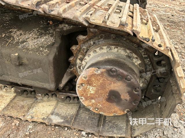 左驅(qū)動輪(行走機(jī)構(gòu)) 左驅(qū)動輪(行走機(jī)構(gòu))