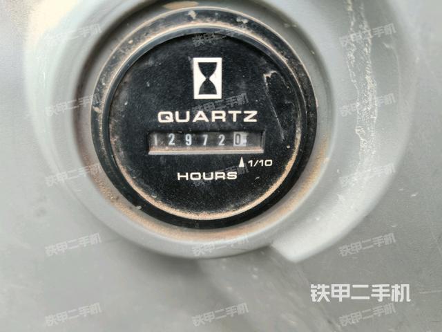 小時表(駕駛室部分) 小時表(駕駛室部分)