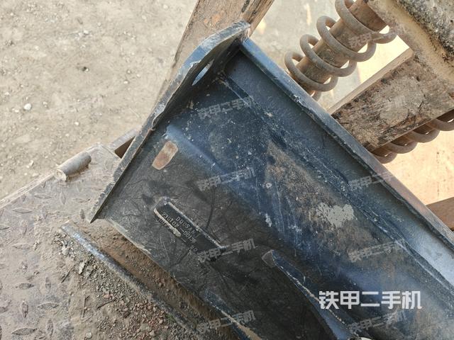 右托鏈輪+鏈筋(行走機(jī)構(gòu)) 右托鏈輪+鏈筋(行走機(jī)構(gòu))