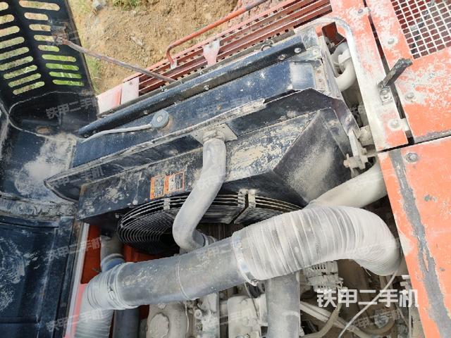 水箱+風(fēng)扇特寫(上車部件) 水箱+風(fēng)扇特寫(上車部件)