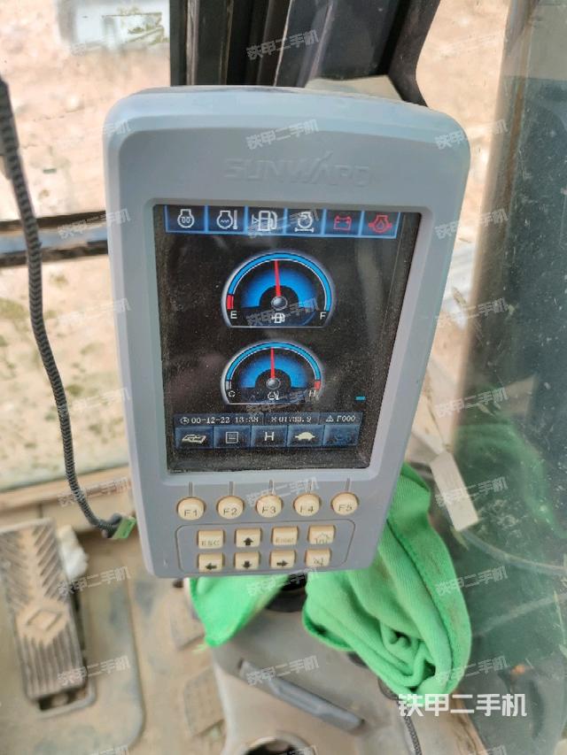 顯示屏?(駕駛室部分) 顯示屏?(駕駛室部分)