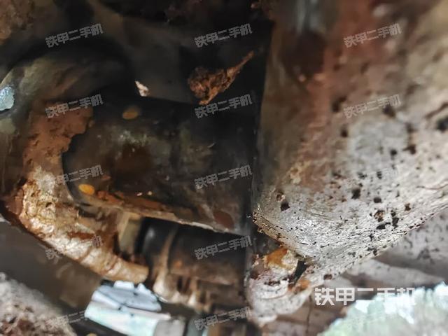 右側(cè)行走馬達(dá)蓋板（行走機(jī)構(gòu)）