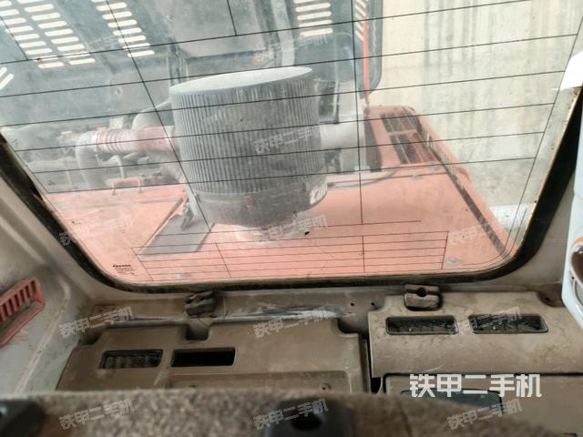 座椅后部(駕駛室部分) 座椅后部(駕駛室部分)