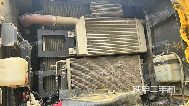 散熱器室(大件艙室) 散熱器室(大件艙室)