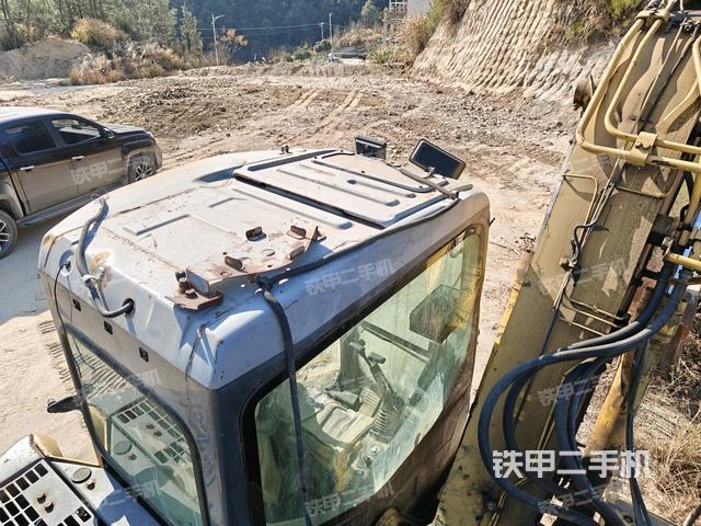 駕駛室頂部俯視（上車部件）