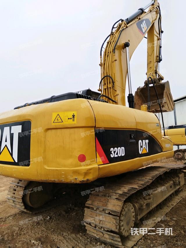 整機右后45°（整機外觀）