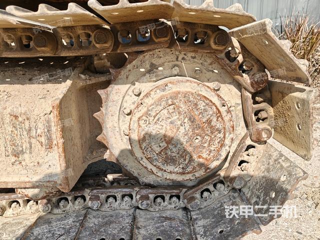 右側(cè)履帶整體（行走機構(gòu)）