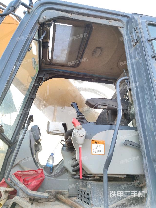 頂棚整體（駕駛室部分）