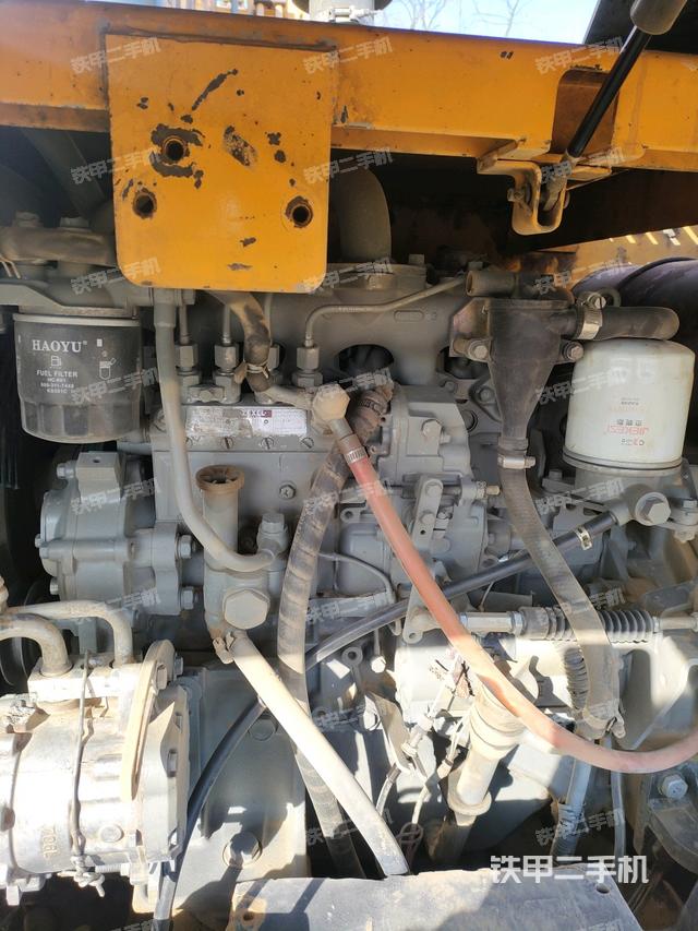 發(fā)動(dòng)機(jī)整體俯視(整機(jī)外觀) 發(fā)動(dòng)機(jī)整體俯視(整機(jī)外觀)