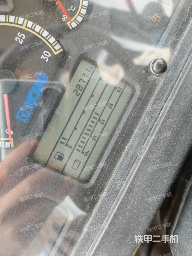 駕駛室操作臺（整機(jī)外觀及大件）