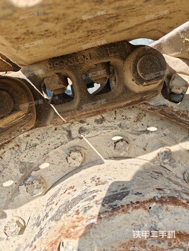 右側(cè)行走馬達蓋板（行走機構(gòu)）