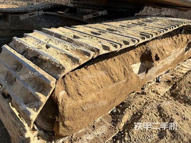 單側(cè)履帶整體（整機外觀）