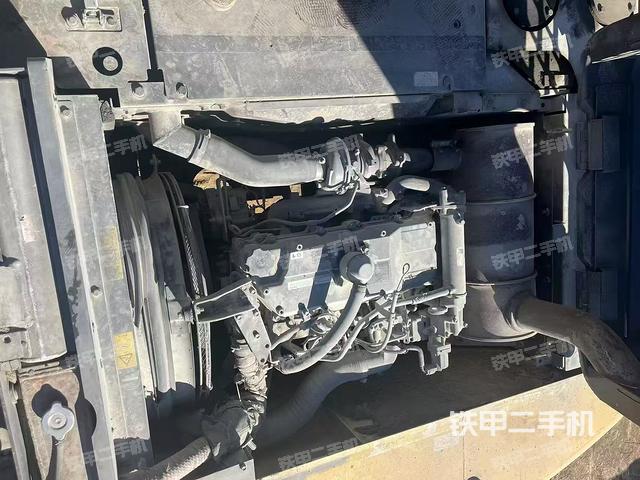 發(fā)動機(jī)整體俯視（整機(jī)外觀）