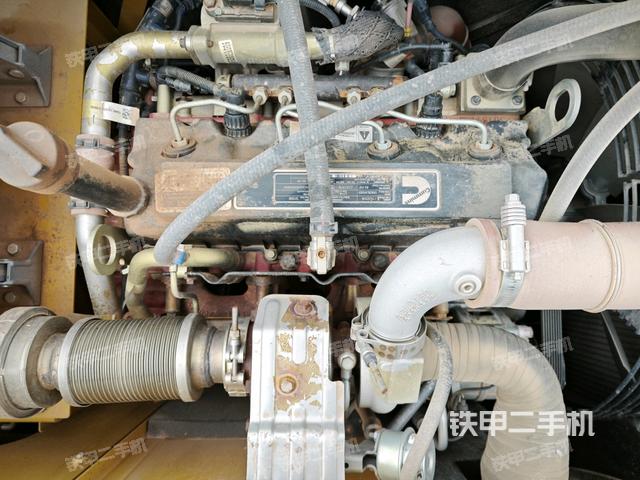 氣門室蓋螺絲特寫（上車部件）