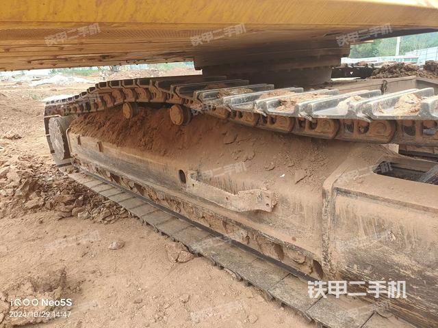 单侧履带整体（整机外观）