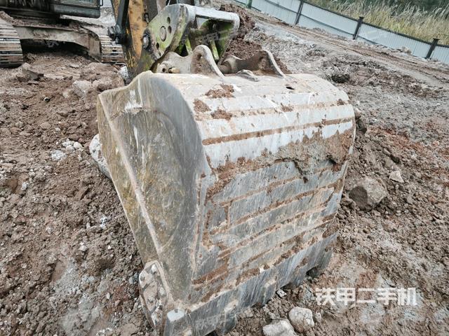 鏟斗45度（工作和回轉(zhuǎn)裝置）