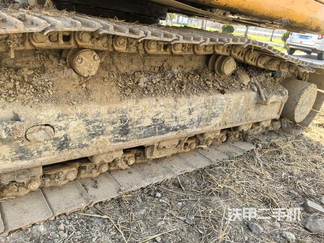 右側(cè)履帶整體（行走機(jī)構(gòu)）