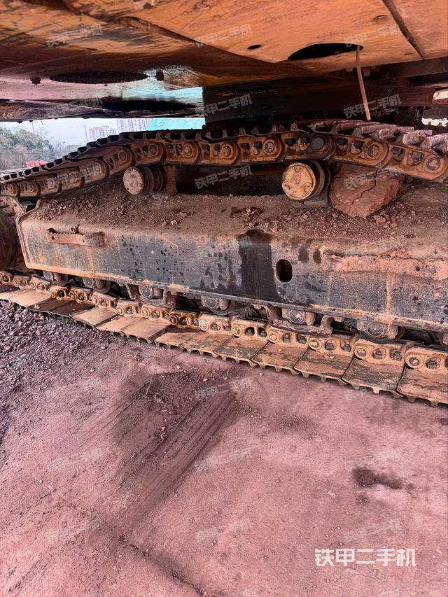 左托鏈輪和鏈筋（行走機(jī)構(gòu)）