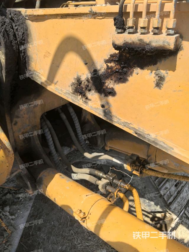 大臂根部?斜視（工作和回轉(zhuǎn)裝置）