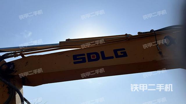 小臂整體左后（工作和回轉(zhuǎn)裝置）