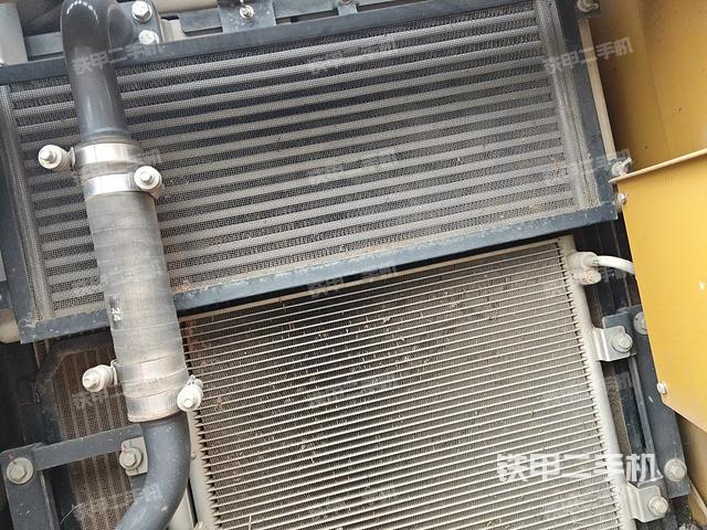 散熱器正面（大件艙室）