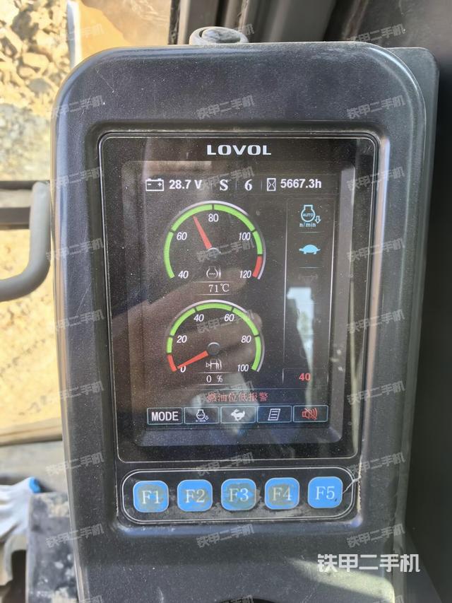 小时表(驾驶室部分) 小时表(驾驶室部分)