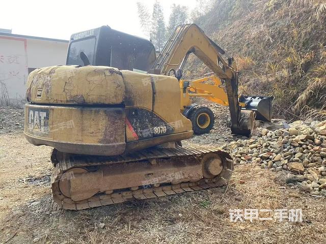 整機(jī)右后45°（整機(jī)外觀）