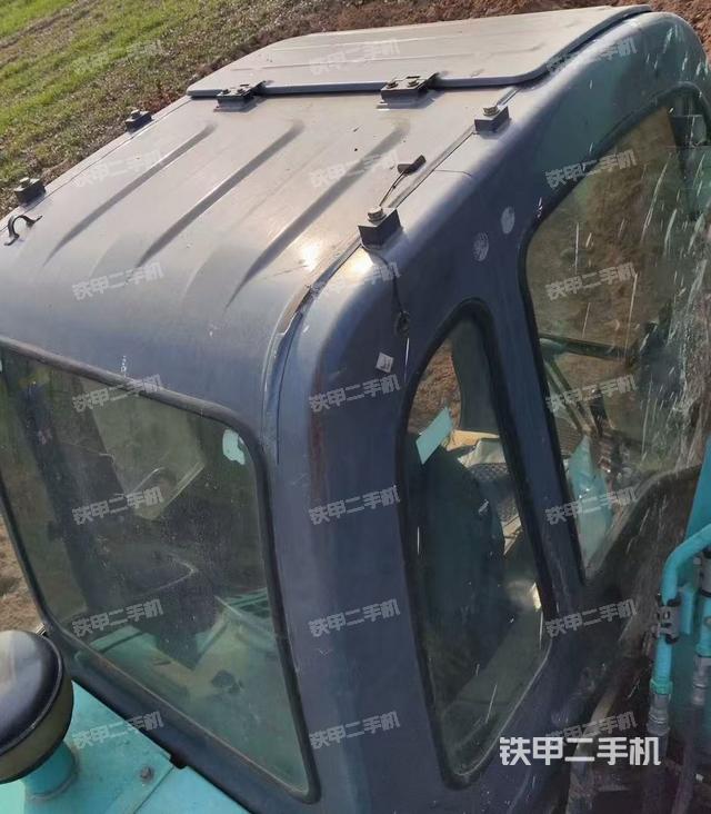 駕駛室頂部俯視(上車部件) 駕駛室頂部俯視(上車部件)