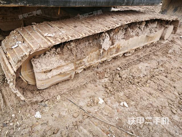 左側(cè)履帶整體?（行走機構(gòu)）