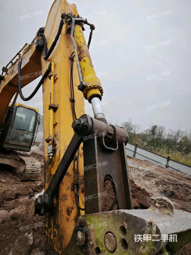 小臂整體右前（工作和回轉(zhuǎn)裝置）