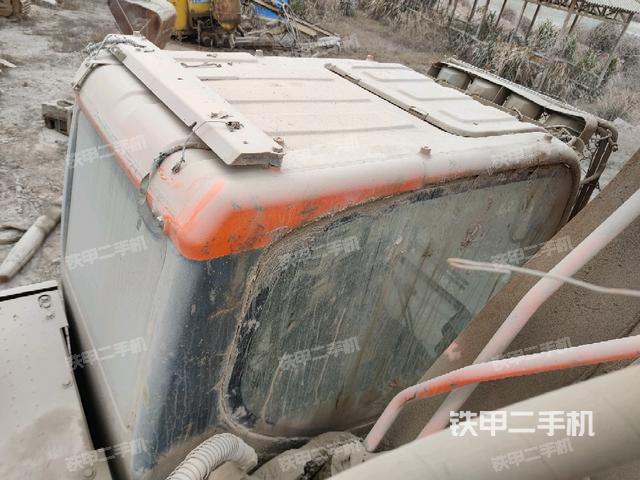 駕駛室頂部俯視（上車部件）