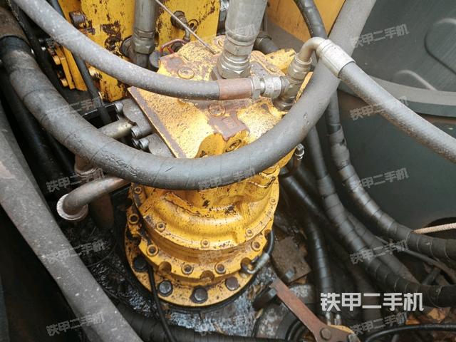 回轉(zhuǎn)馬達(dá)（上車部件）