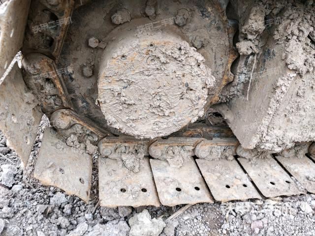 左驅(qū)動輪(行走機(jī)構(gòu)) 左驅(qū)動輪(行走機(jī)構(gòu))