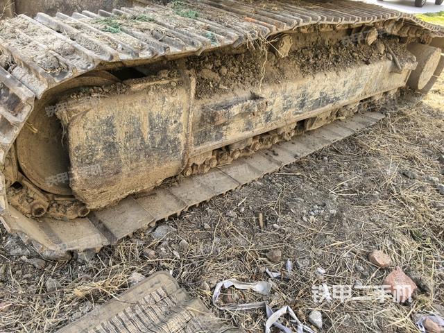 左側(cè)履帶整體?（行走機(jī)構(gòu)）