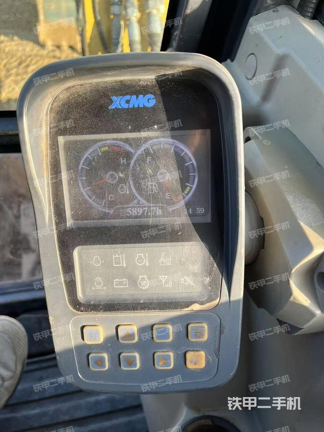 顯示屏?（駕駛室部分）